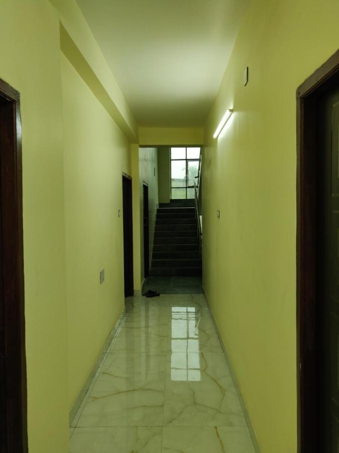 Rishika Guest House And Banquet Kolkata Luaran gambar