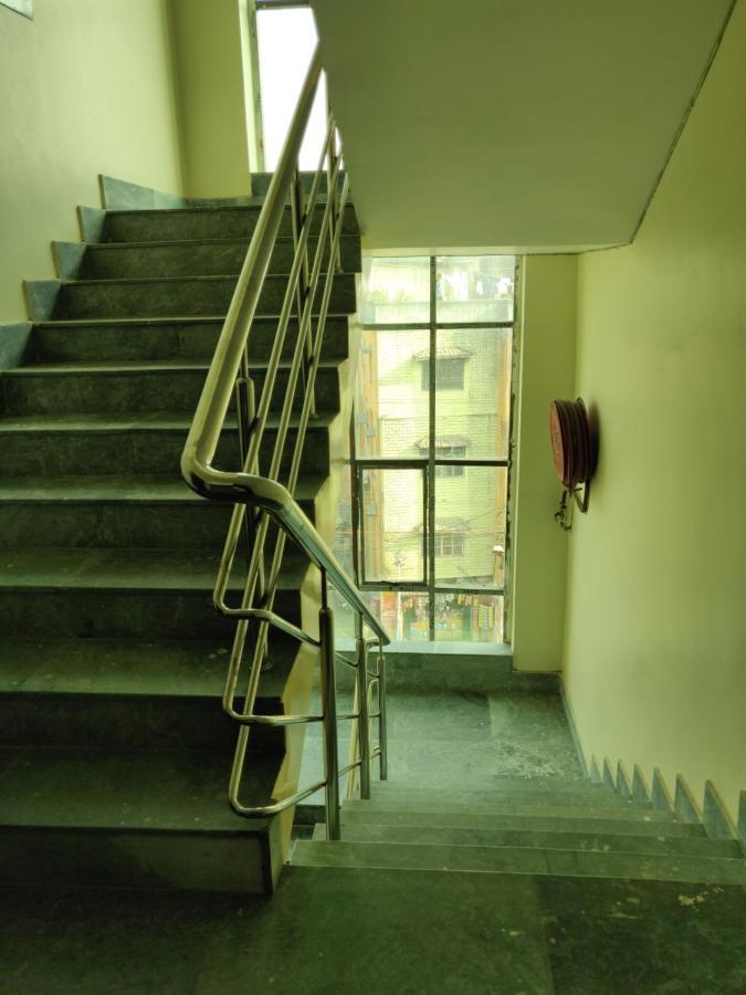 Rishika Guest House And Banquet Kolkata Luaran gambar