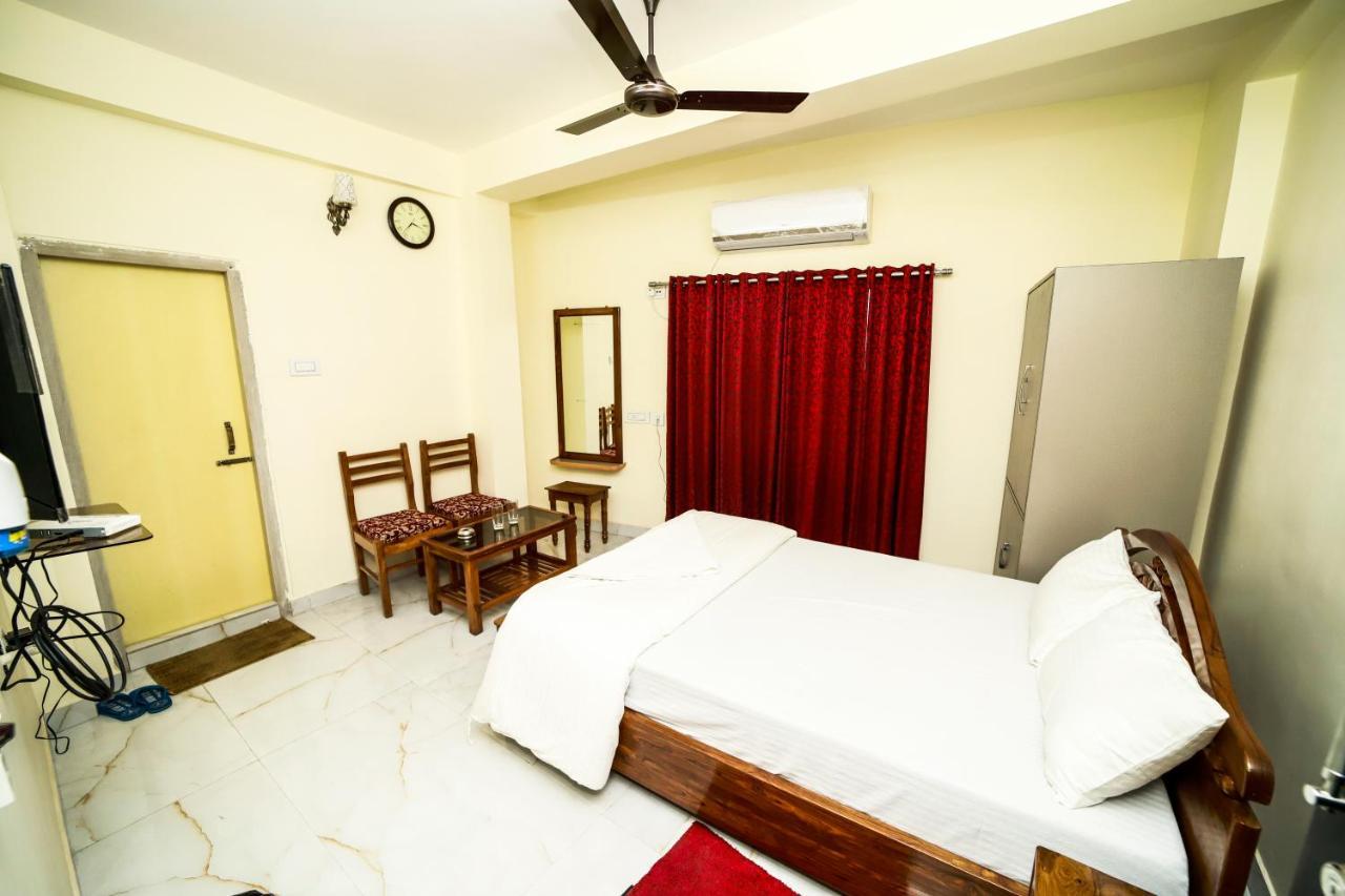 Rishika Guest House And Banquet Kolkata Luaran gambar
