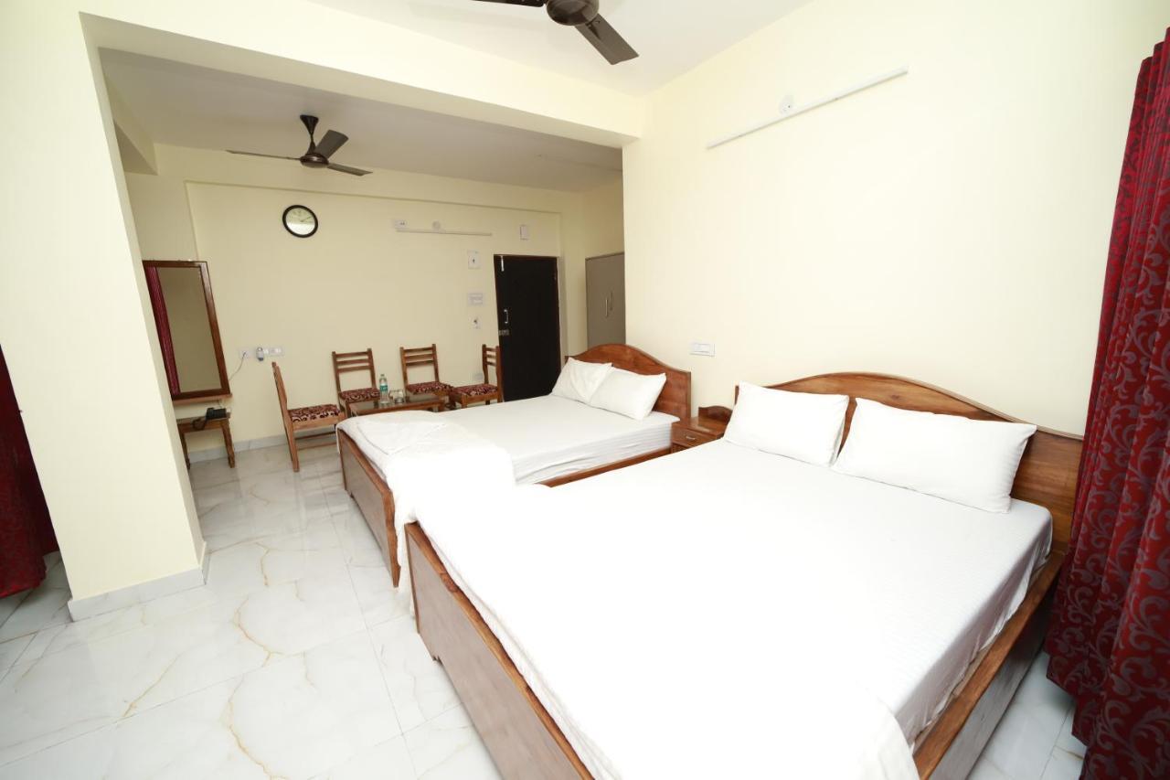 Rishika Guest House And Banquet Kolkata Luaran gambar