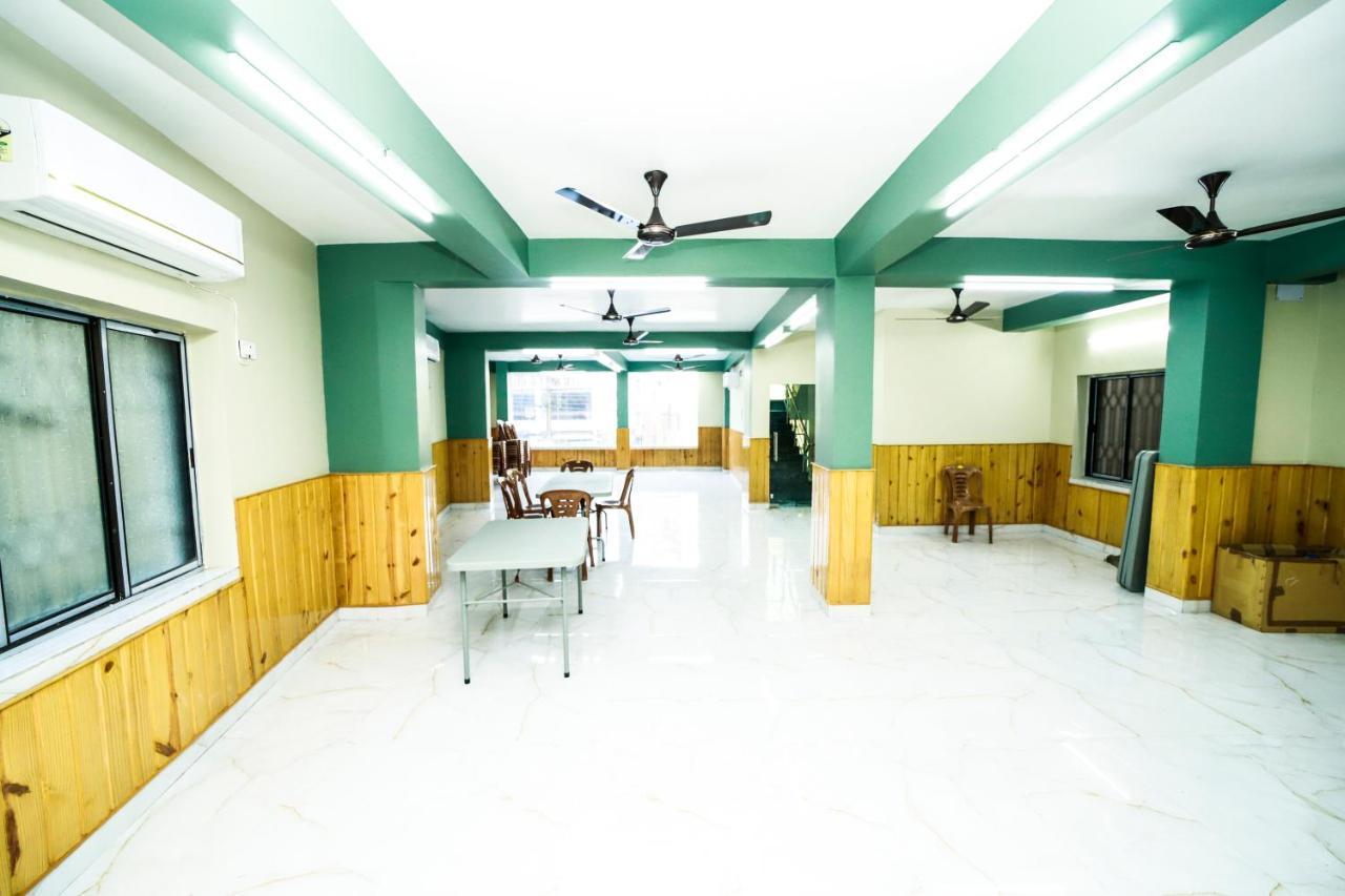 Rishika Guest House And Banquet Kolkata Luaran gambar