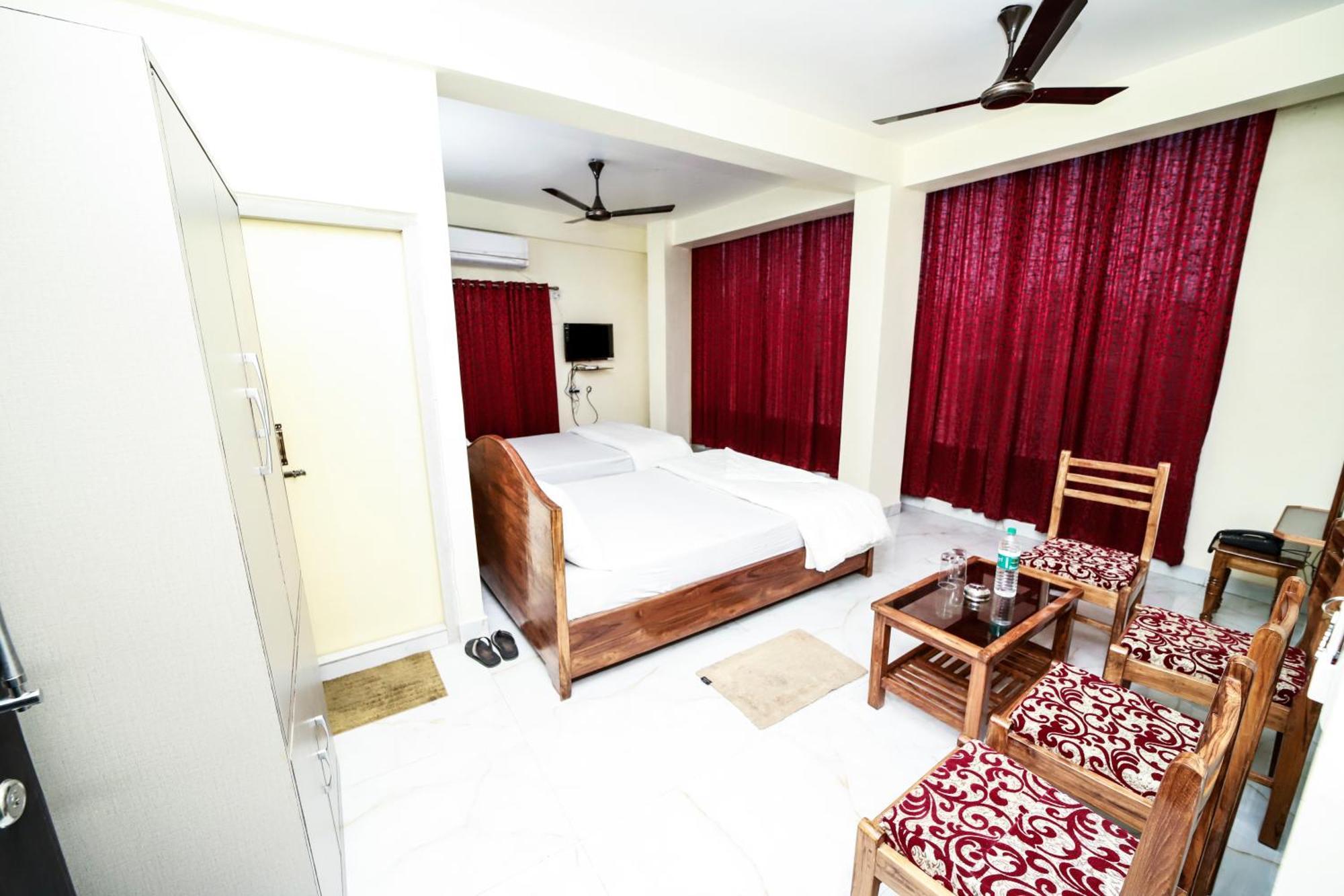 Rishika Guest House And Banquet Kolkata Luaran gambar